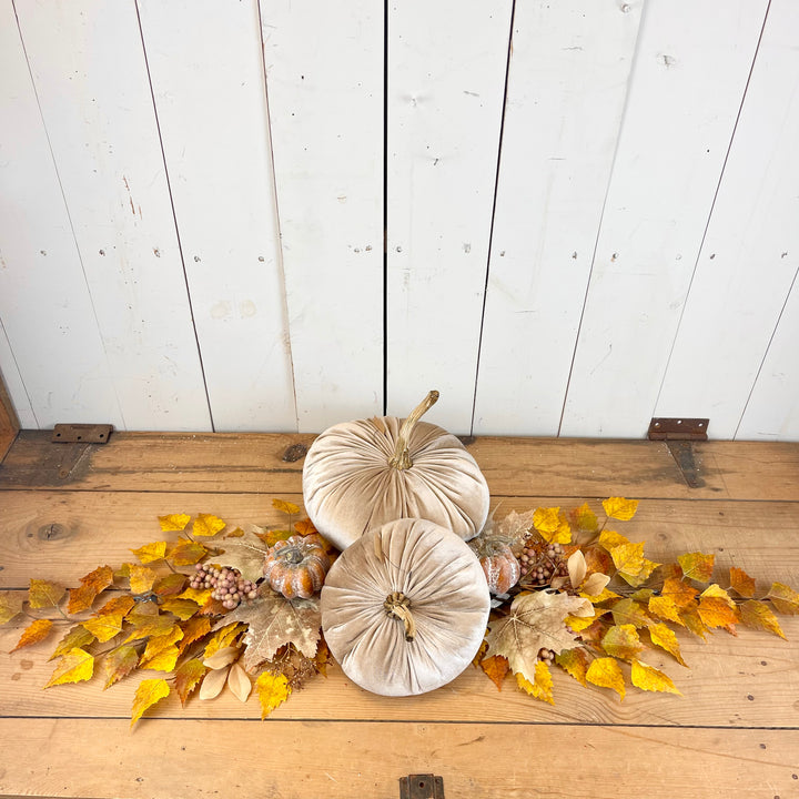 Birch Leaf Velvet Pumpkin Table Design Kit