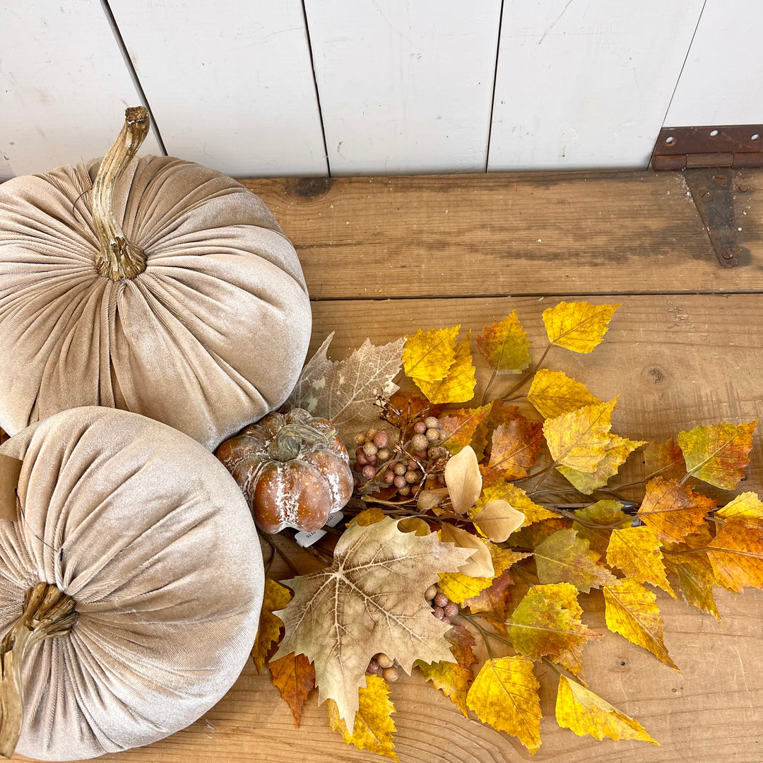 Birch Leaf Velvet Pumpkin Table Design Kit