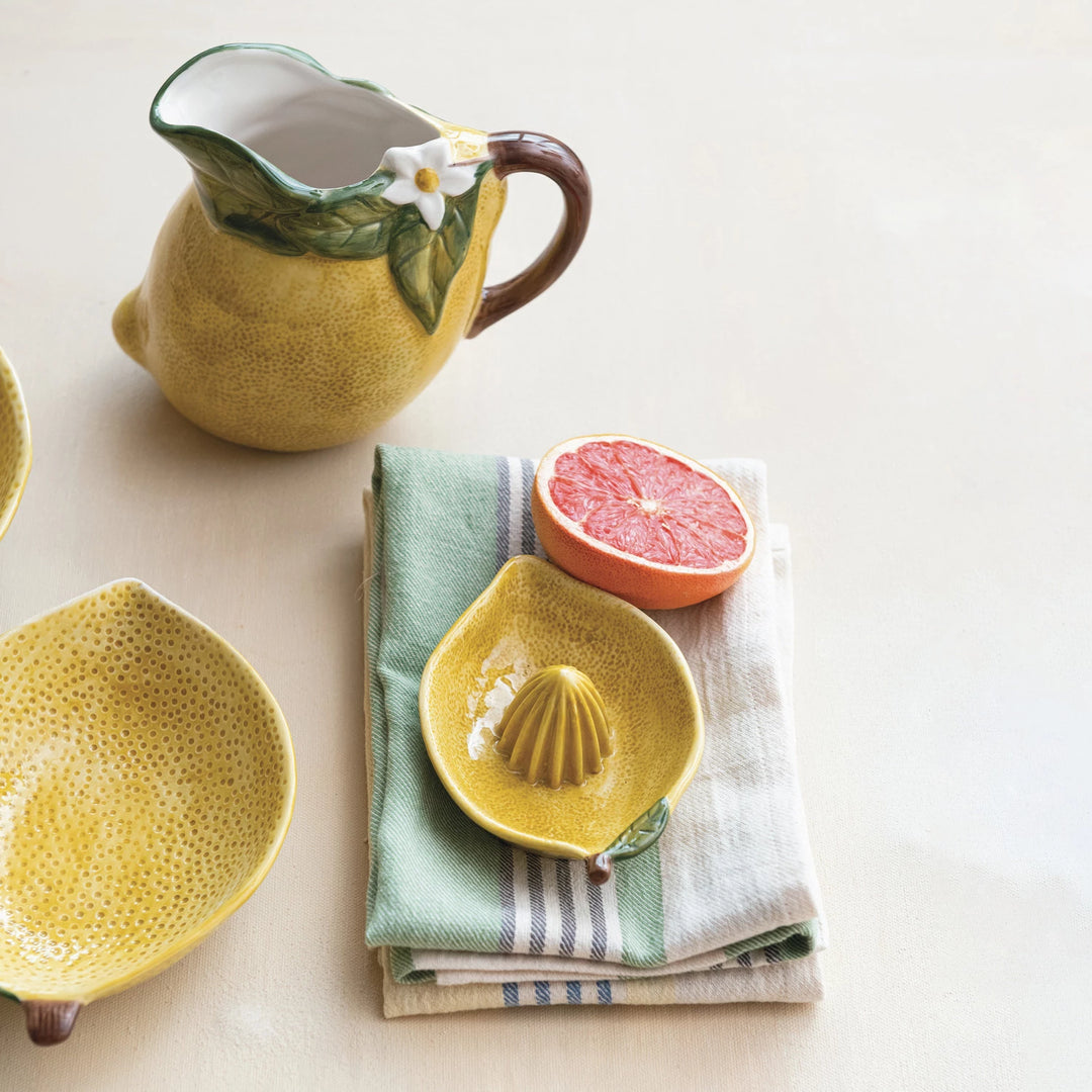 Stoneware Lemon Shaped Juicer