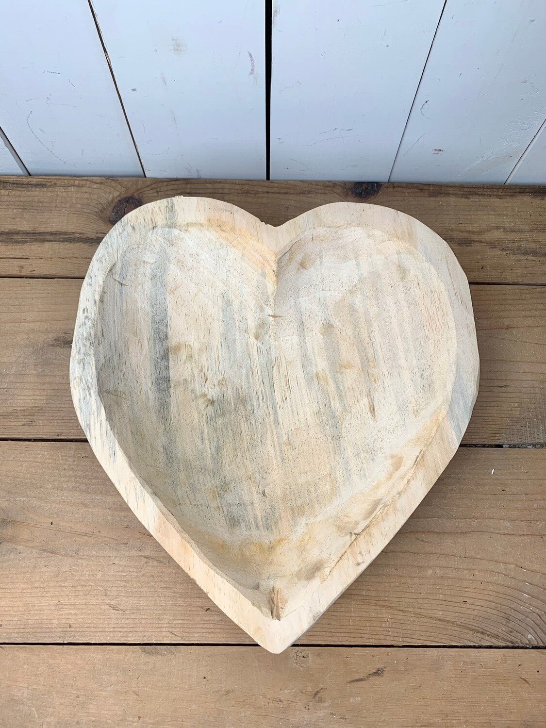 Wooden high quality Heart Shaped Dough Display Bowl - White